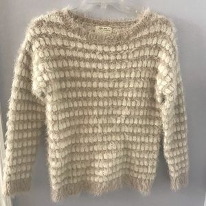 Great condition- ZARA GIRLS knit furry sweater